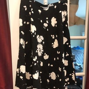 LaFayette 148 skirt